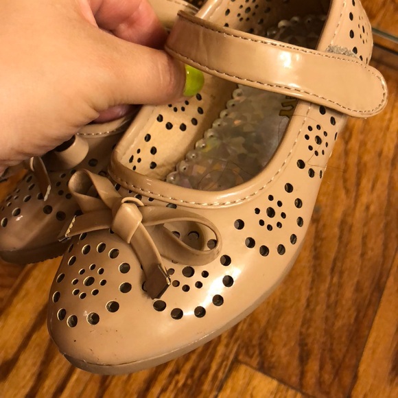 Nude Mary Janes - Picture 3 of 4